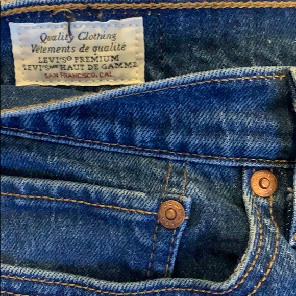 LEVI’S CROPPED WEDGIE DENIM - Picture 3 of 5